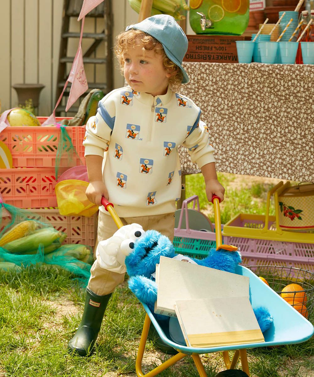 モデル身長：92cm　着用サイズ：100