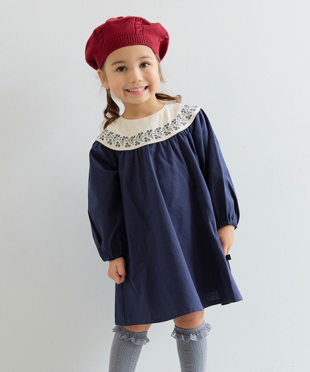 モデル身長：92cm　着用サイズ：100