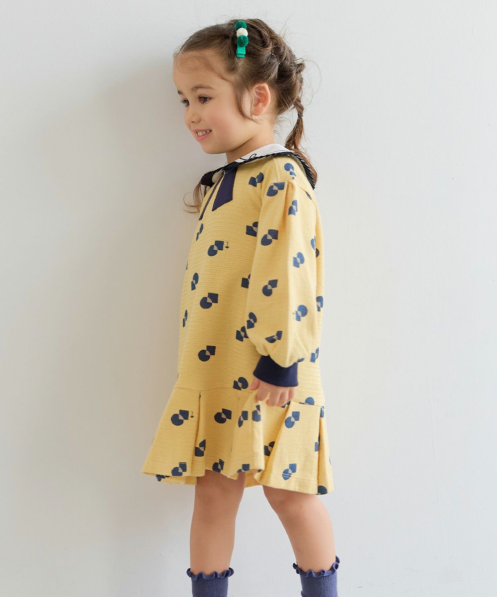 モデル身長：92cm　着用サイズ：100