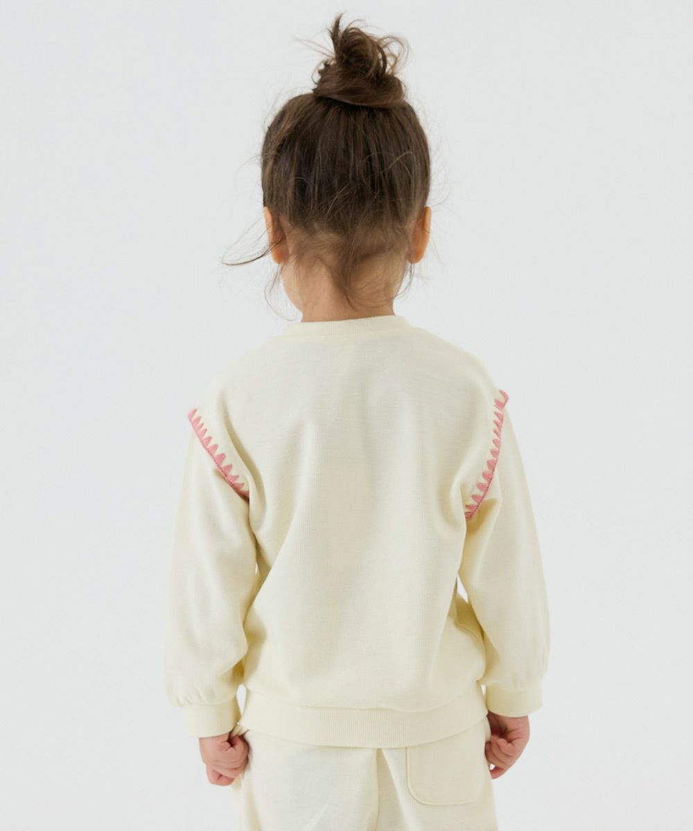 モデル身長：92cm　着用サイズ：100