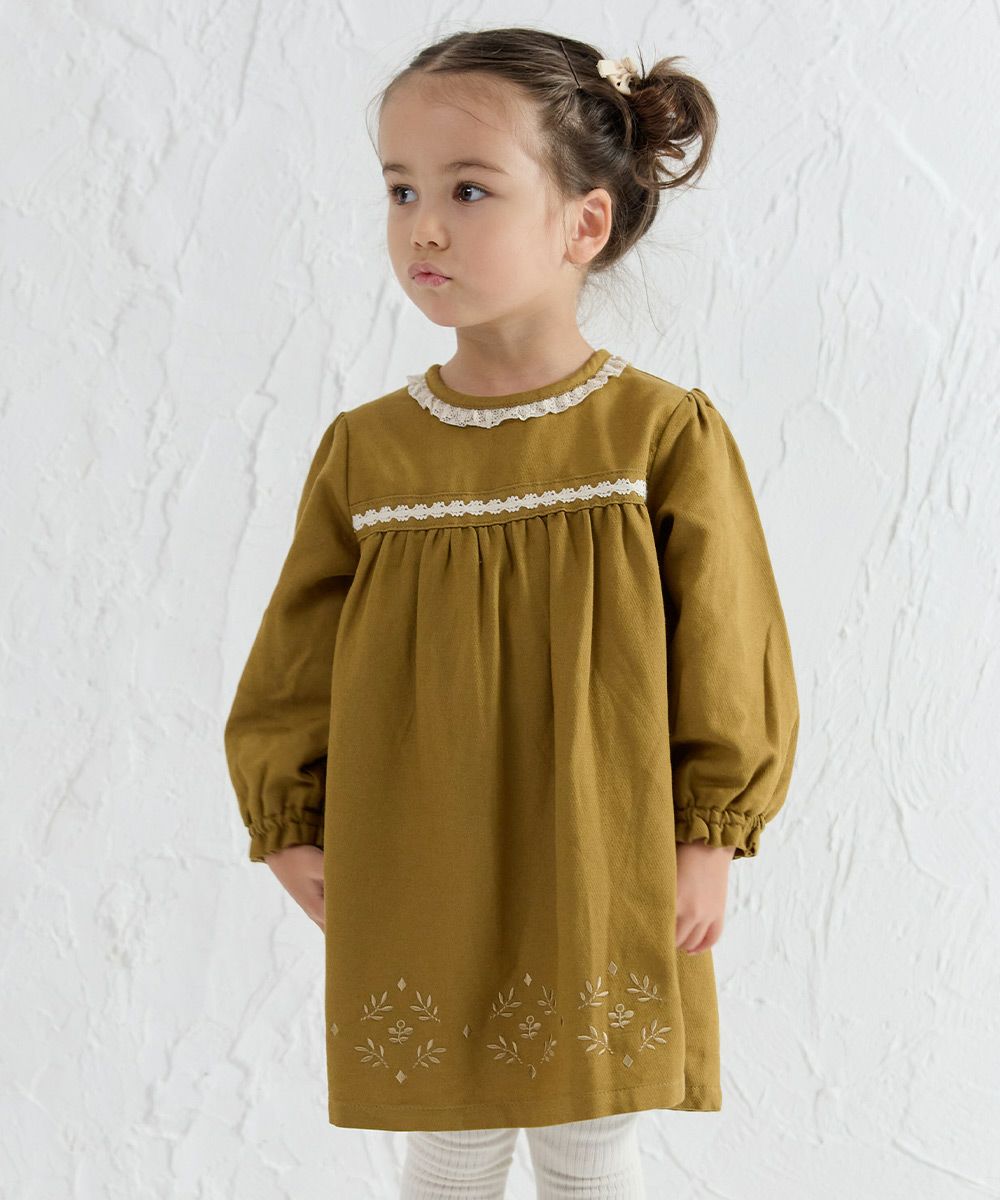 モデル身長：92cm　着用サイズ：100