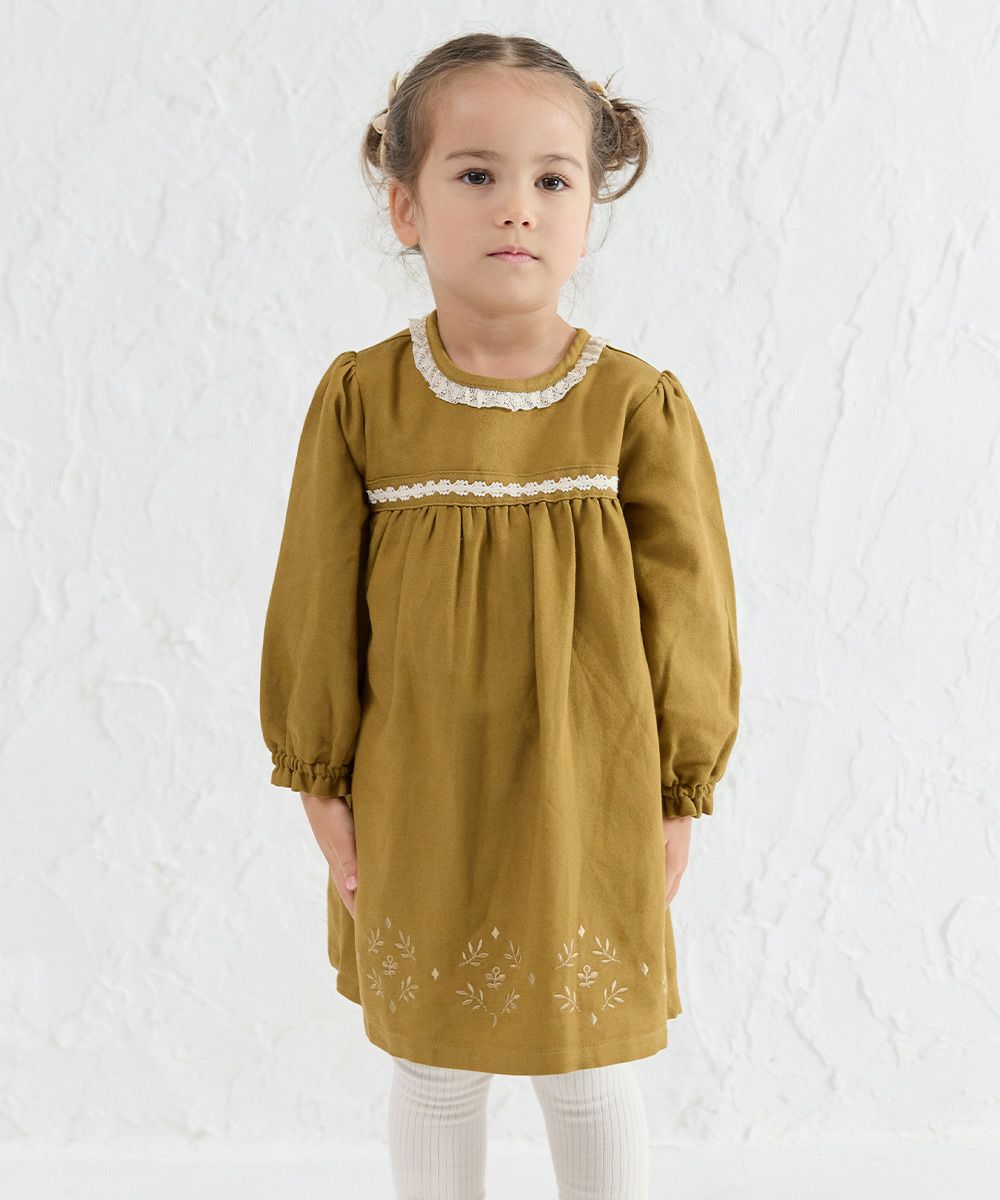 モデル身長：92cm　着用サイズ：100