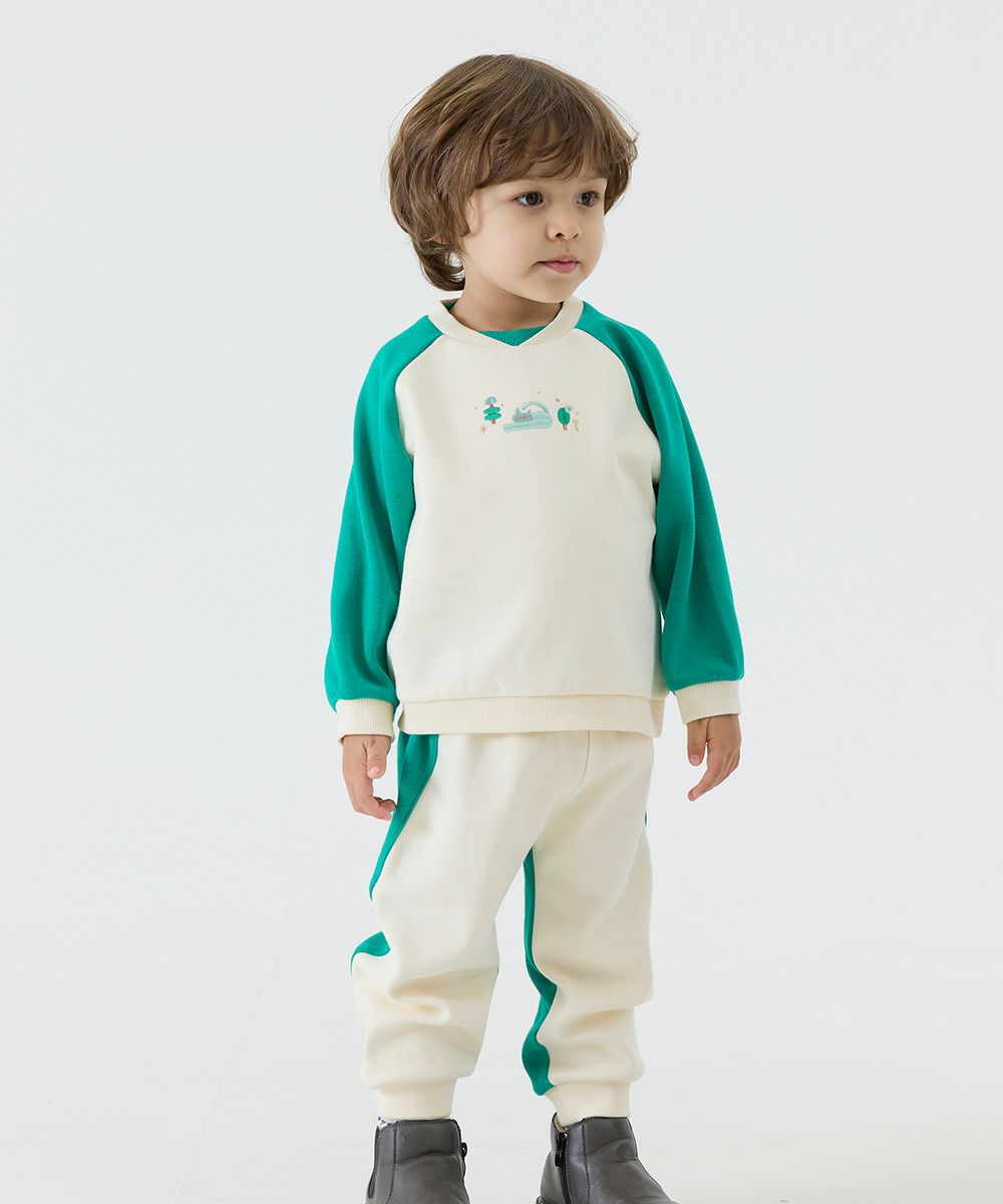 モデル身長：92cm　着用サイズ：100