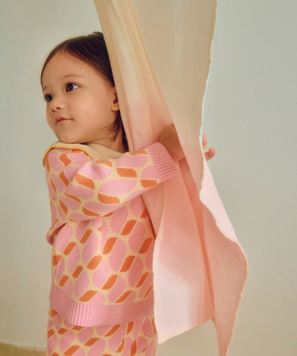 セットアップ】幾何学柄長袖ピンクニットトップス＆パンツ